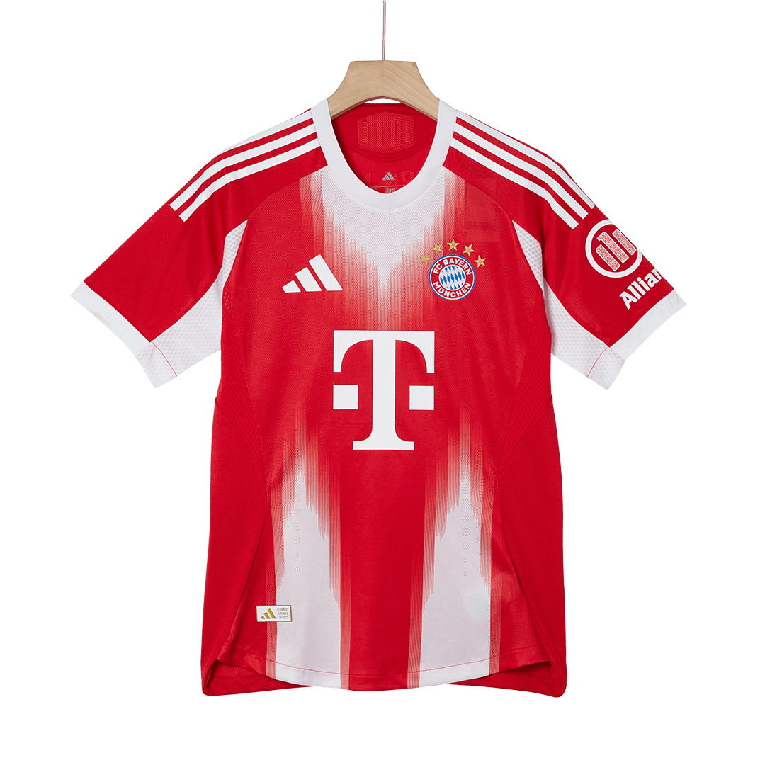 Bayern München Hjemmedrakt 2025/26 – OLISE #17 (Spillerversjon)