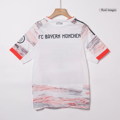Bayern München Bortedrakt 2025/26 – OLISE #17 (Spillerversjon)