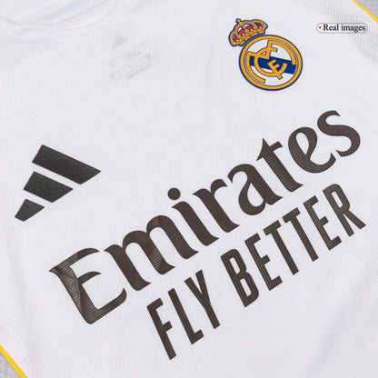 Real Madrid Hjemmedrakt 2025/26 – VALVERDE #8 (Spillerversjon) [PREMIUM]