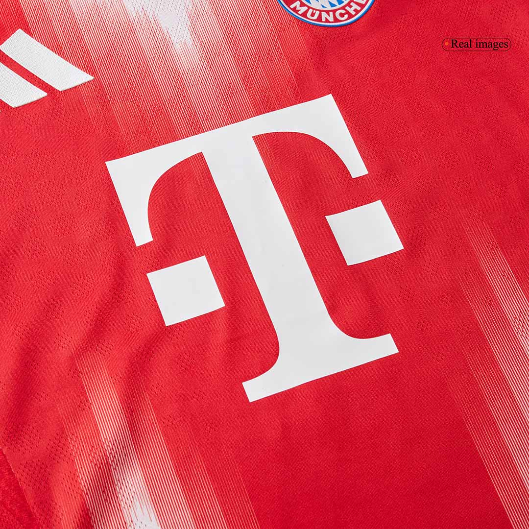 Bayern München Hjemmedrakt 2025/26 – OLISE #17 (Spillerversjon)