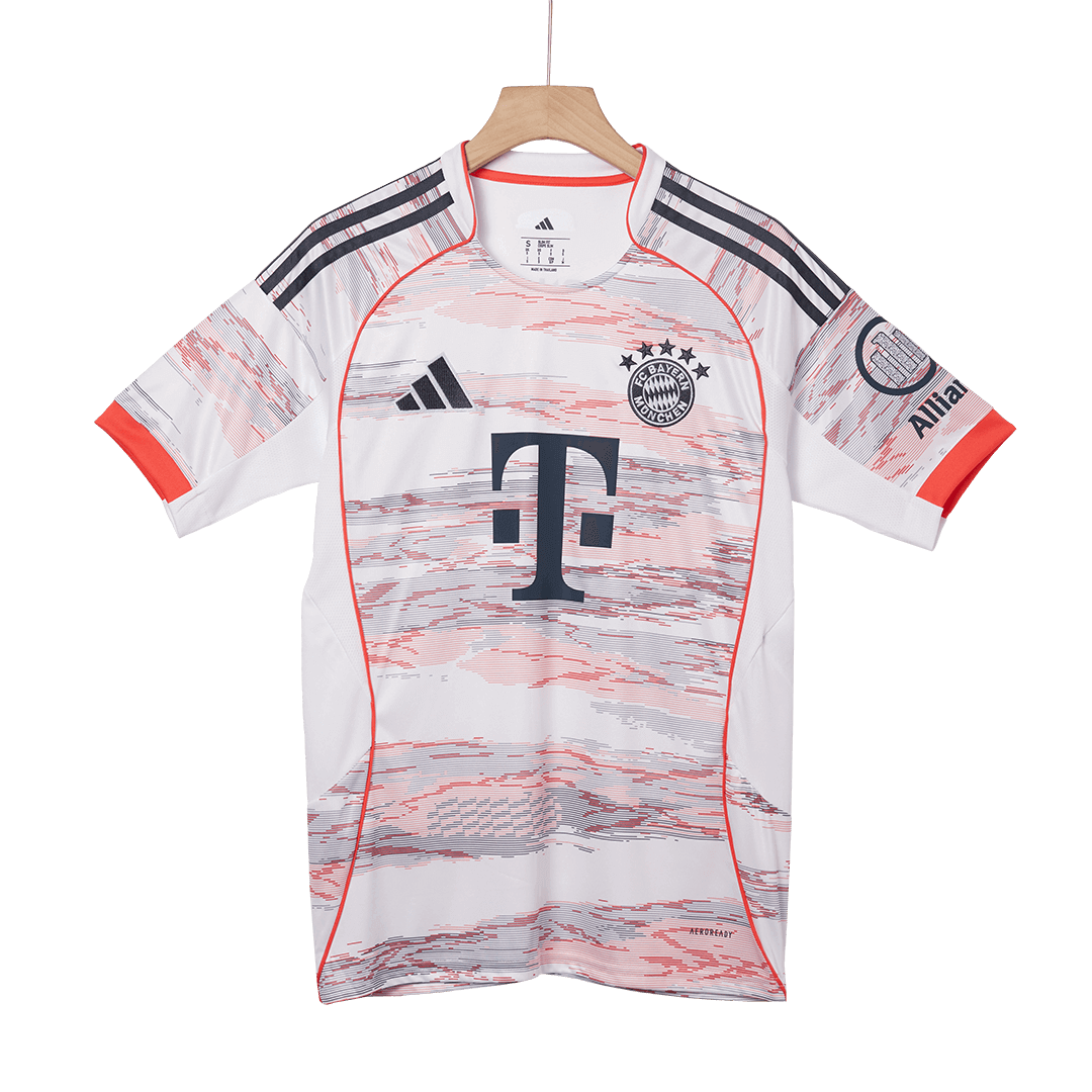 Bayern München Bortedraktsett 2025/26