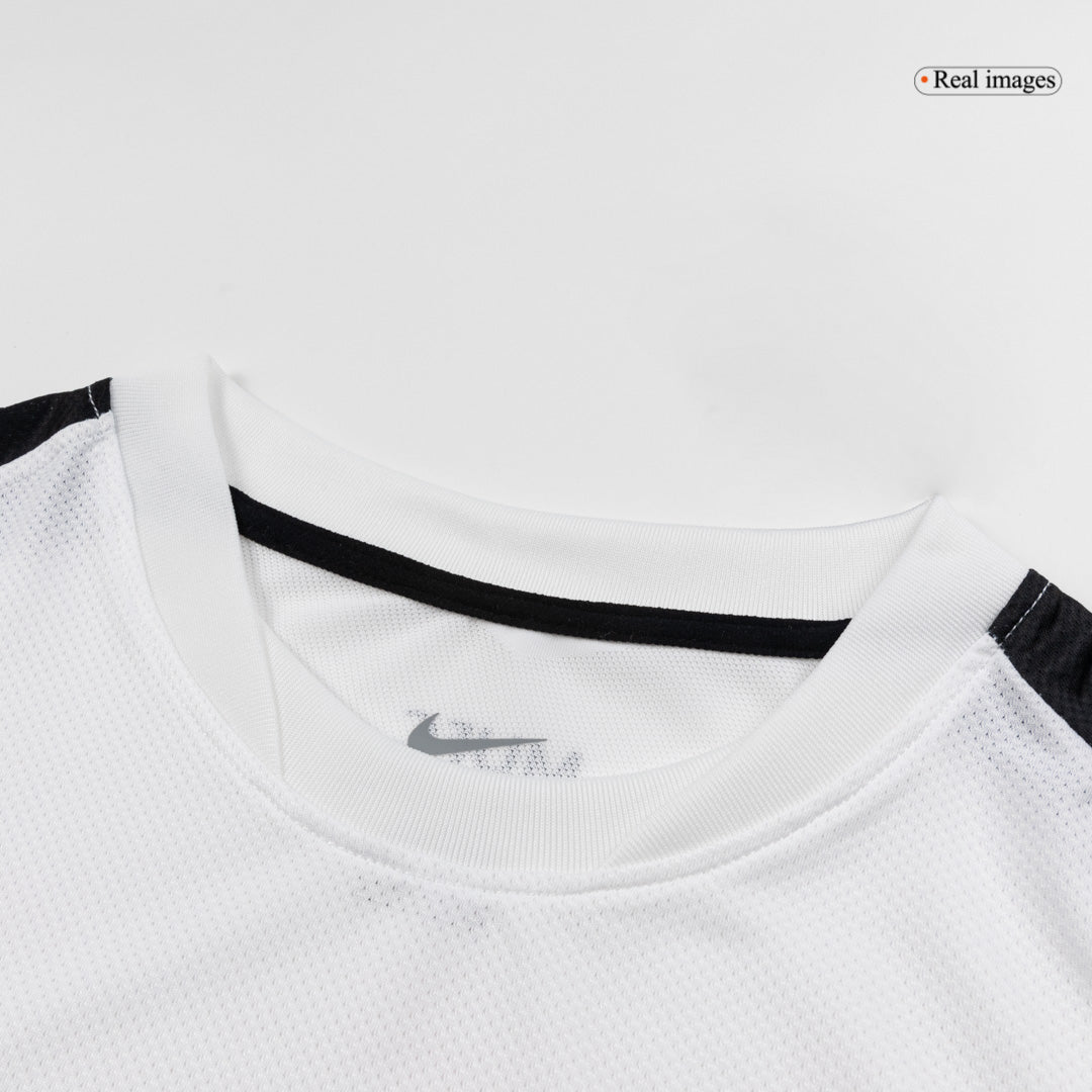 Manchester United Retro Bortedrakt 2010/11